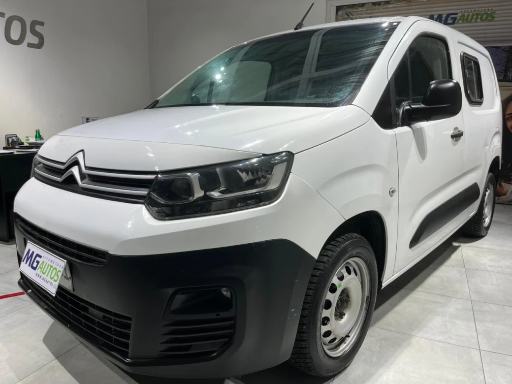 imagen 0 de vehiculo con id 2193